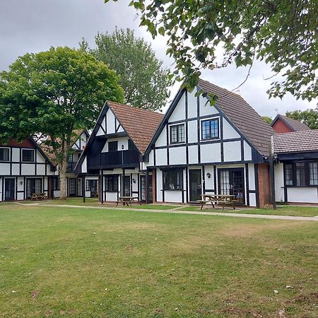 3.9. Tudor Court Hayle Dış mekan fotoğraf