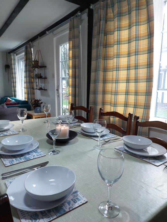 3.9. Tudor Court Hayle Dış mekan fotoğraf